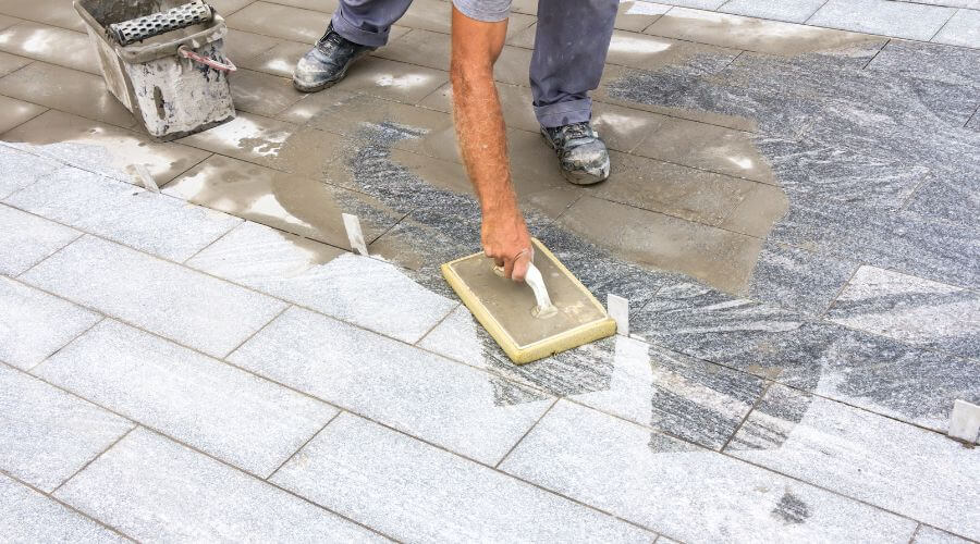 Expert flood damage restoration services in Kewanee, IL